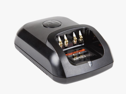 Motorola PMLN5188B Charger/Laturi